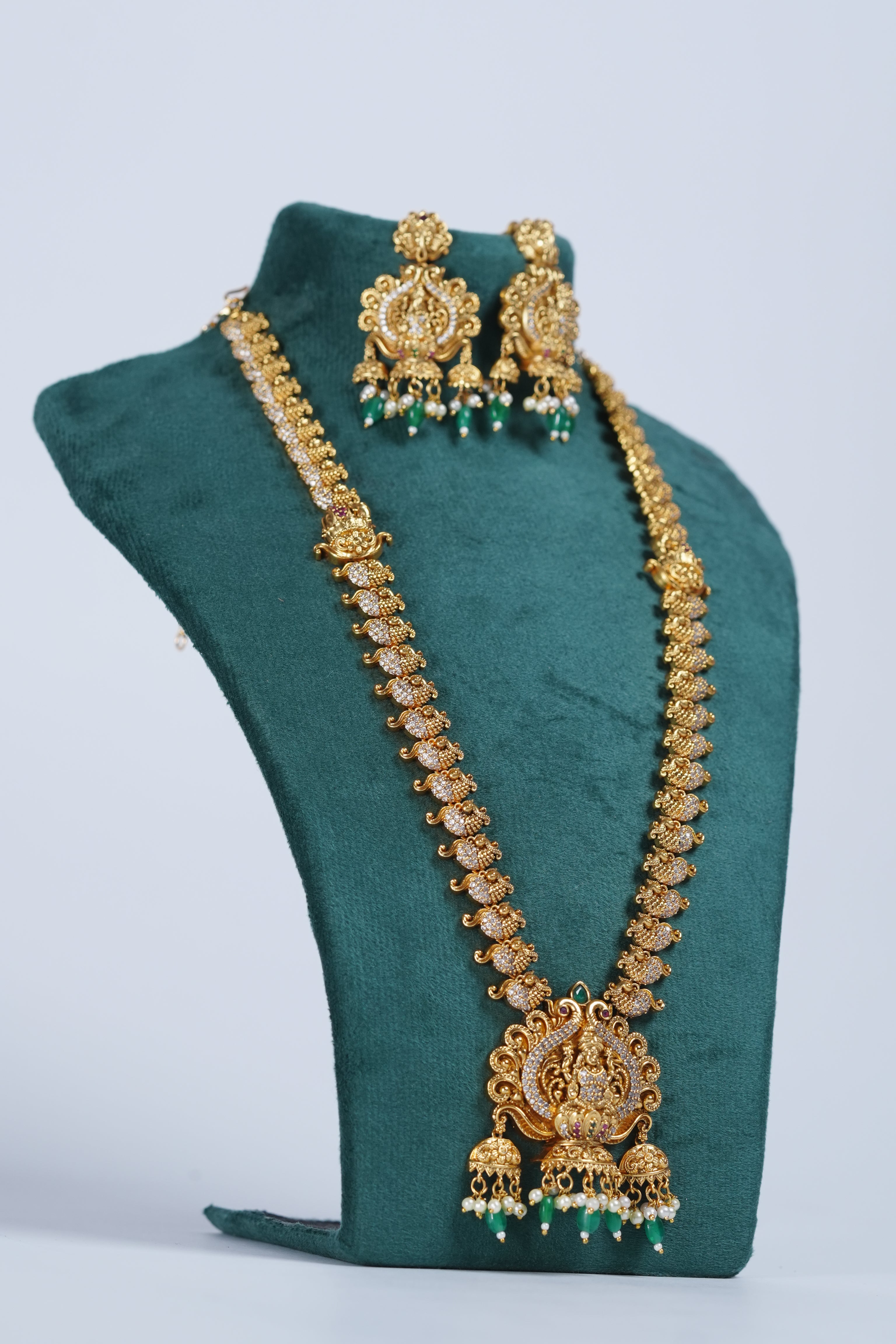 necklace with ear rings for women