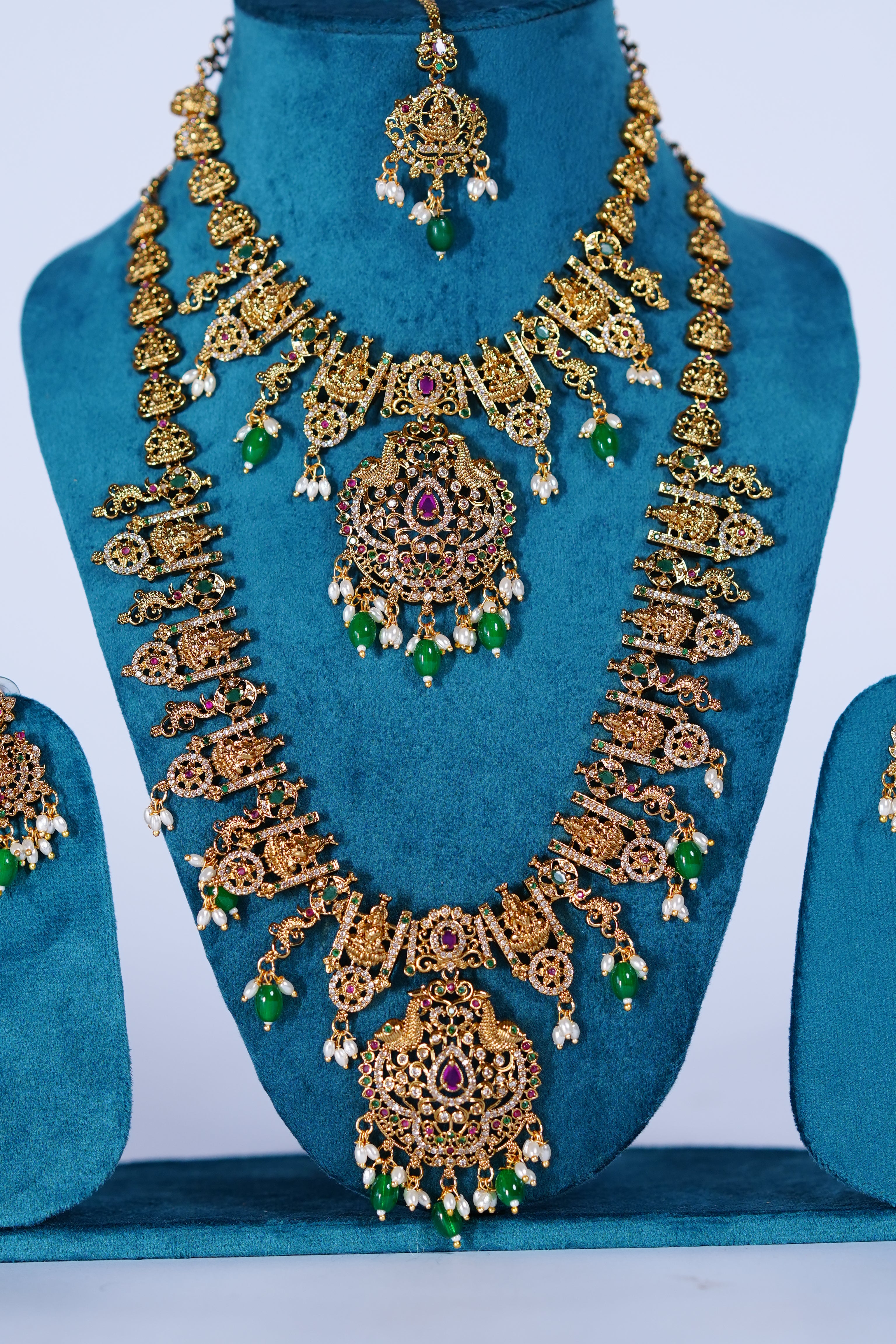 necklace with ear rings for women