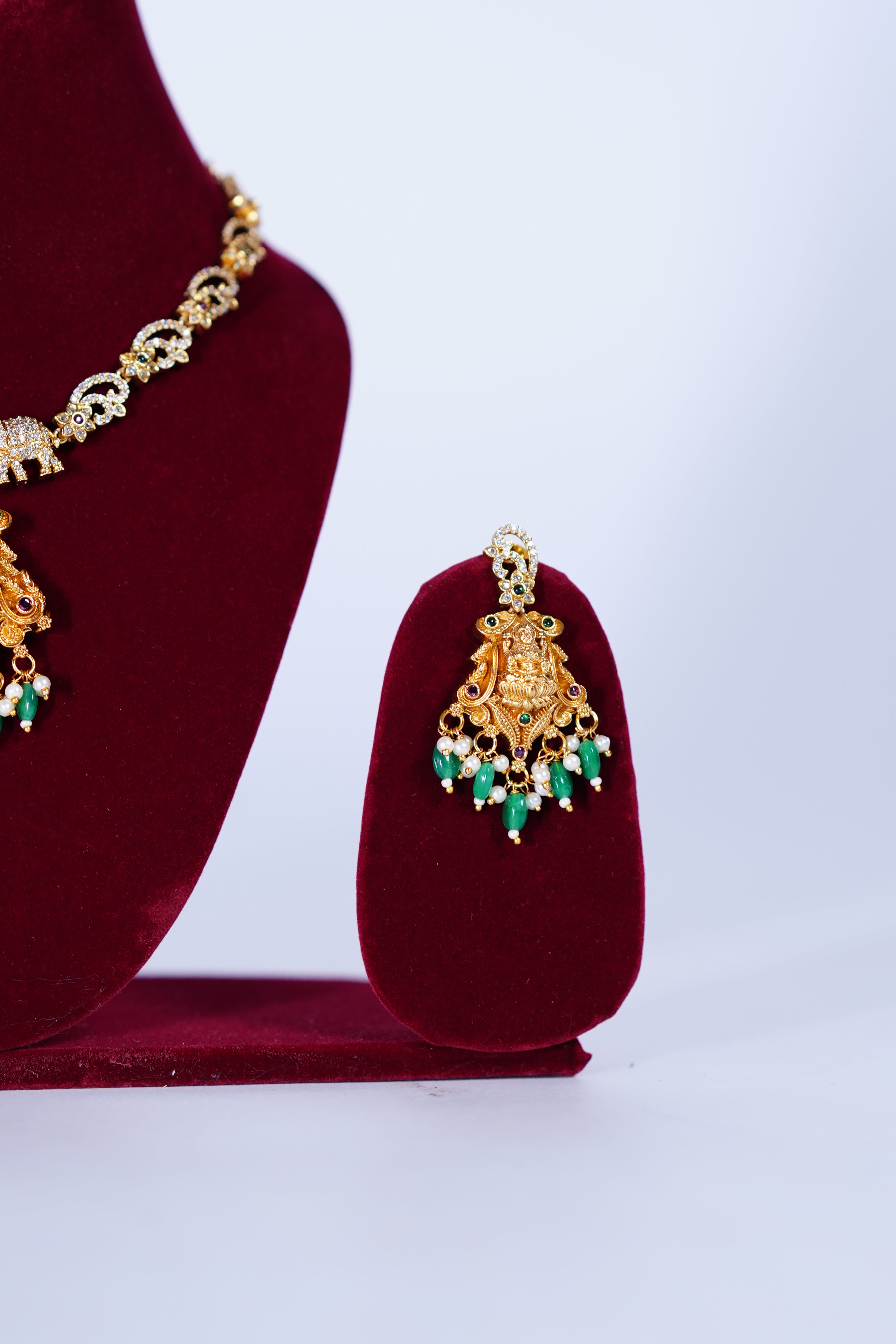 necklace with ear rings for women