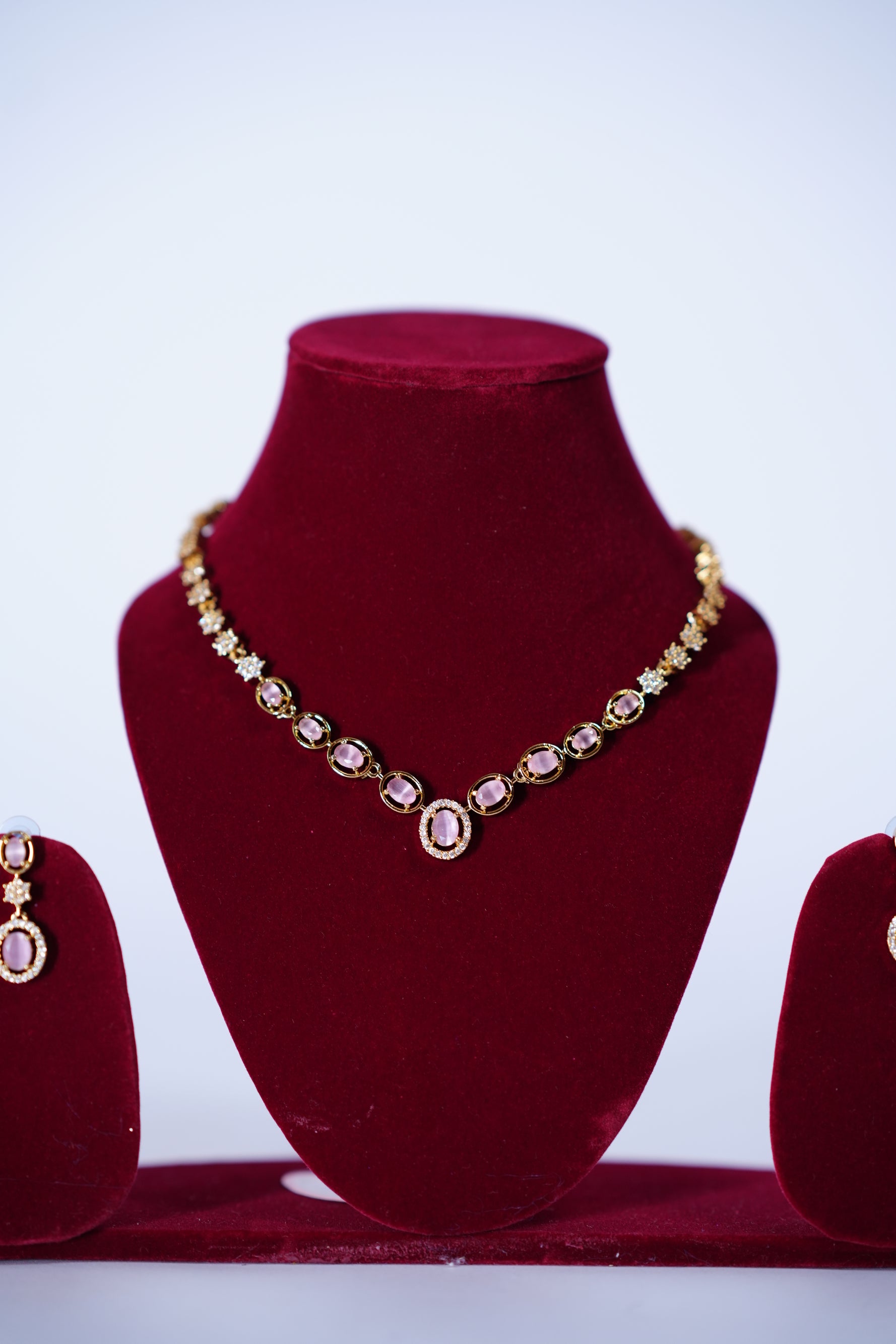 chain with ear rings for women