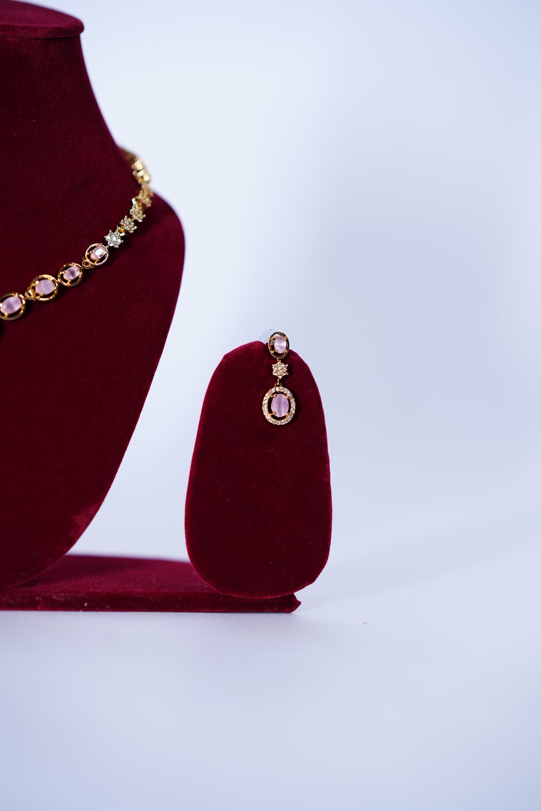chain with ear rings for women